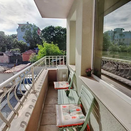 Апартаменти Apart Apartments Пловдив