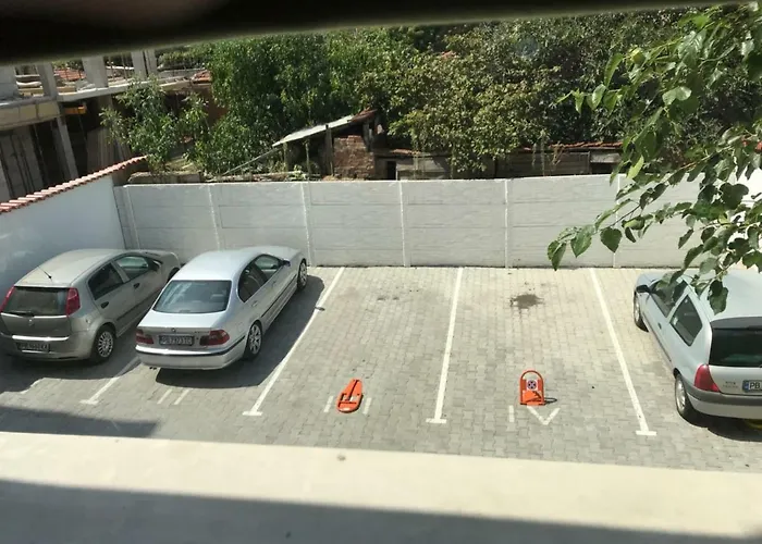 Apart Apartments شقة *